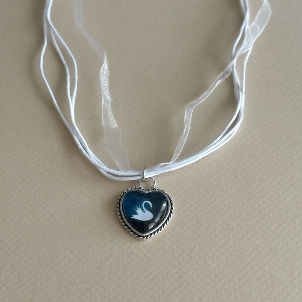 Swan Necklace #2139 - Picture 3 of 6